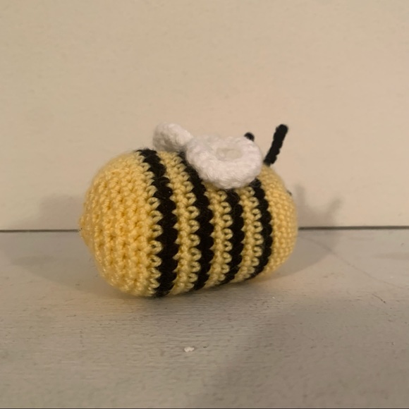 Handmade Crochet Bumblebee - Picture 4 of 4